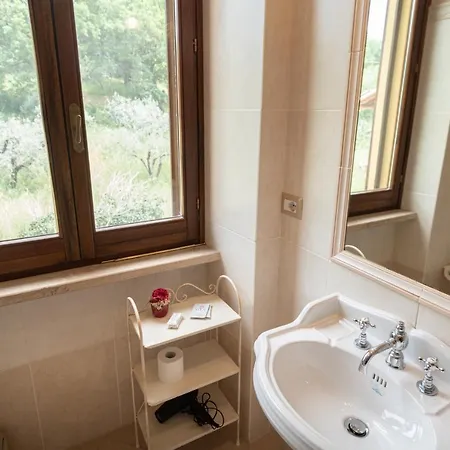Agriturismo Val D'olivi * Capodacqua (Assisi)