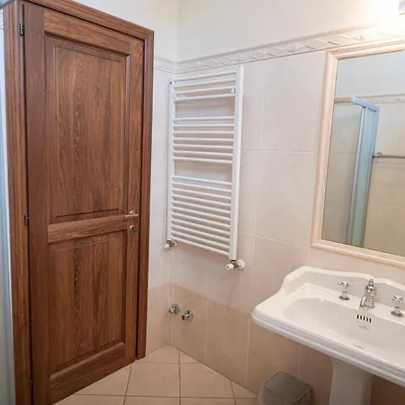Val D'olivi Фермерский дом Capodacqua (Assisi)