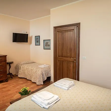 Farm stay Val D'olivi Capodacqua (Assisi)