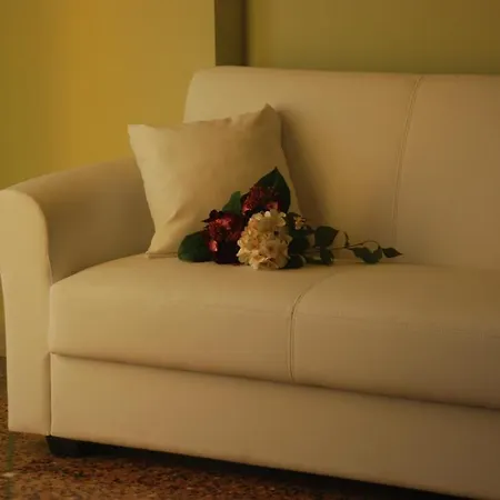 瓦勒奥利维别墅农家乐 *